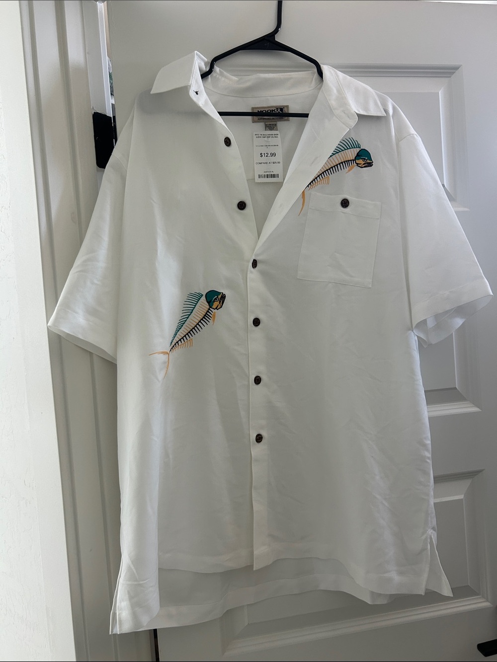 Men's White Short-Sleeve Button-Down Shirt with Fish Embroidery